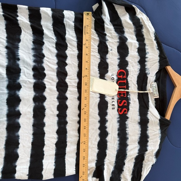 GUESS Black and White Striped Tee, NWT, Size L - Picture 5 of 6